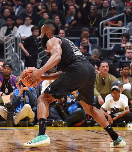 并非一路顺 并非一路顺