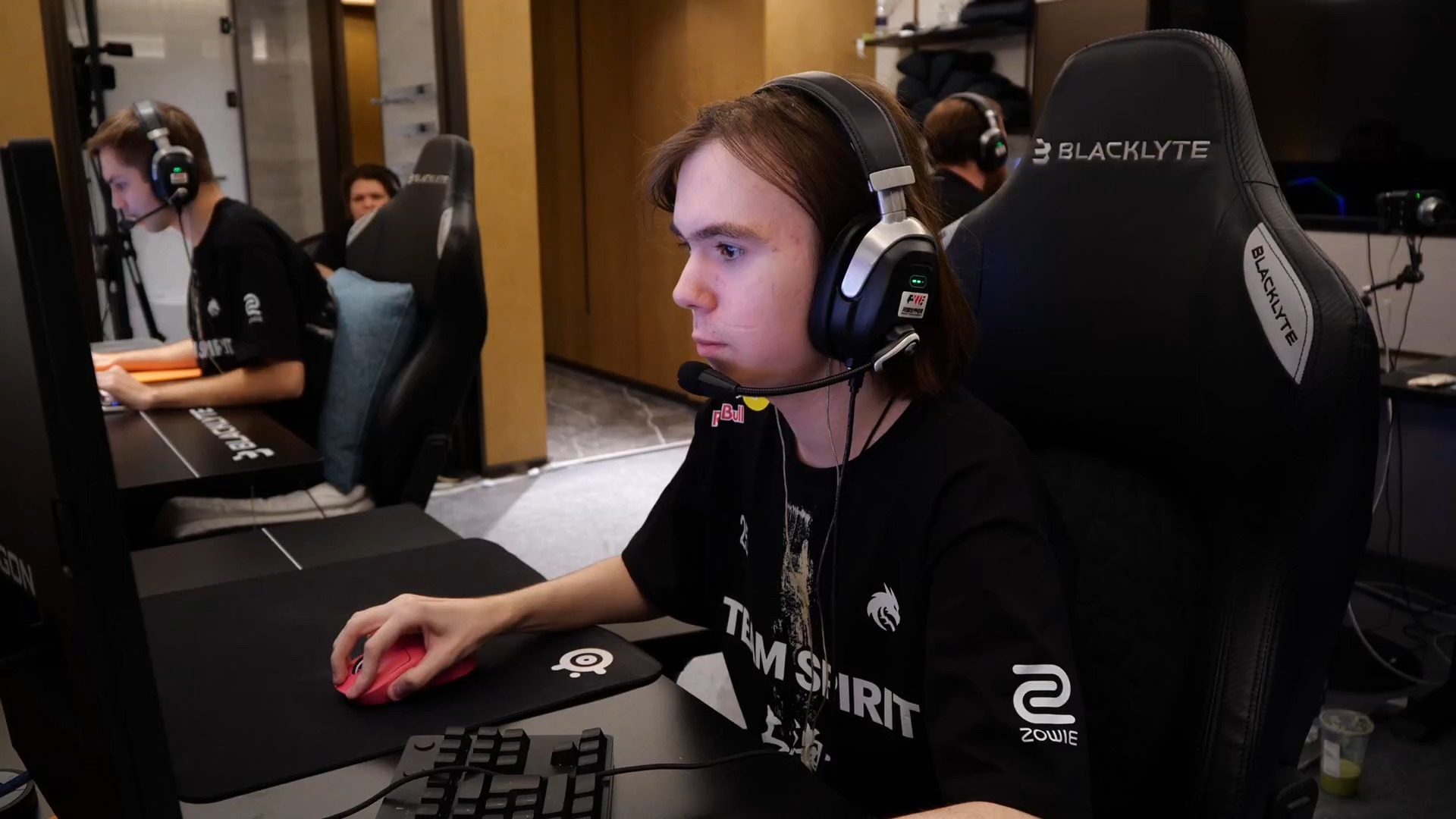 对决中减少 对决中减少