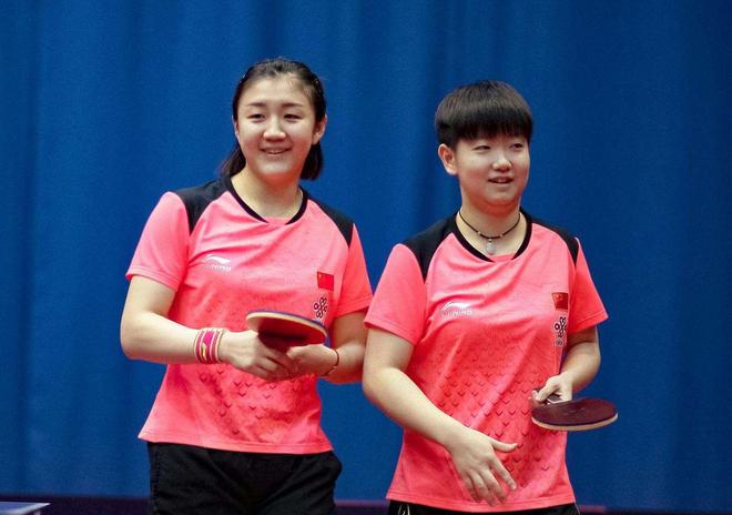 0蝶中同时 0蝶中同时